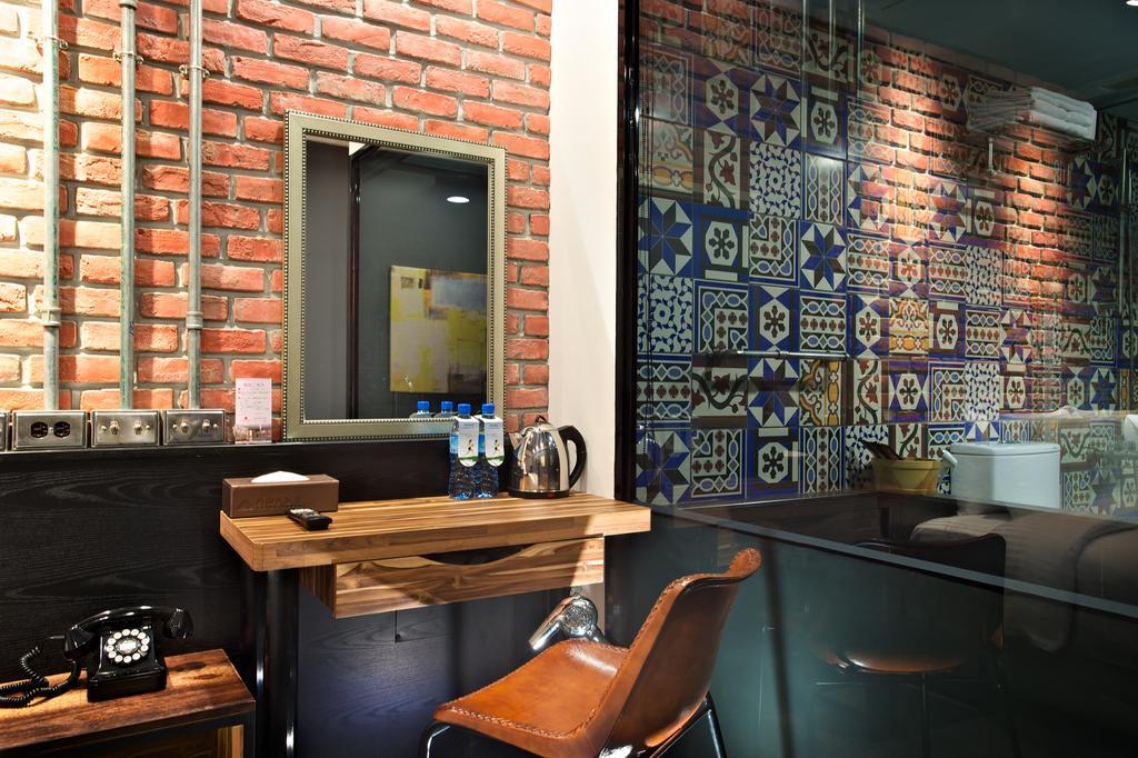 Atami Hotel Тайпей Екстериор снимка