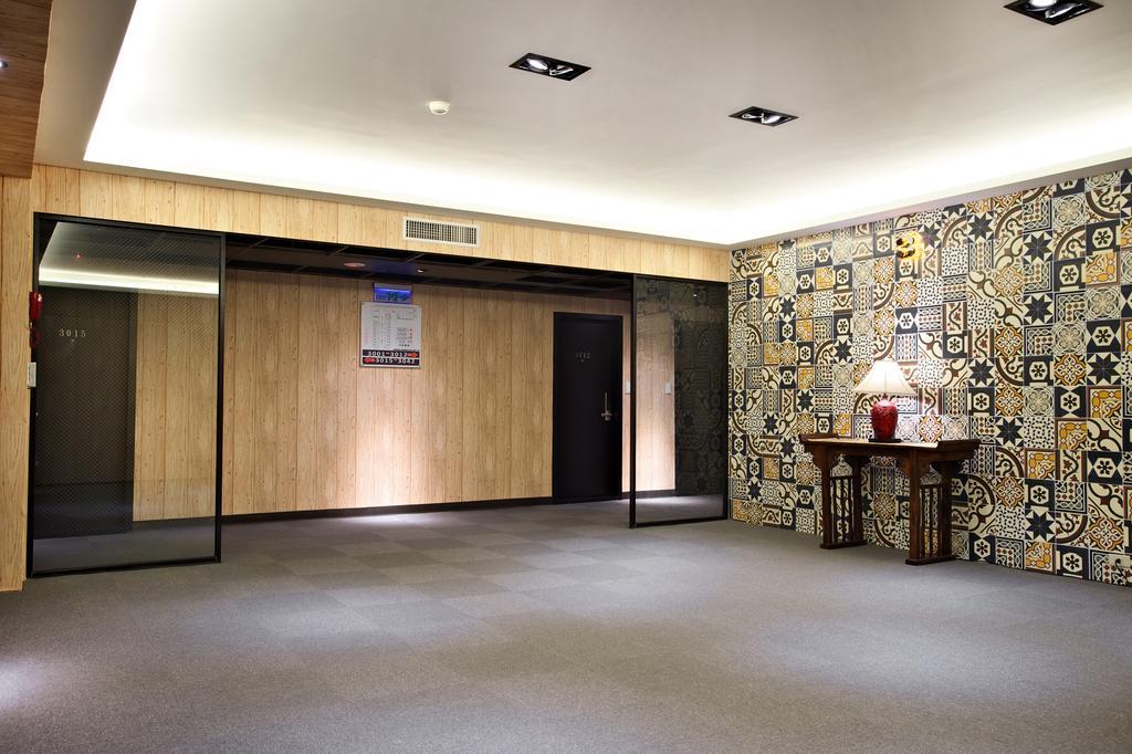 Atami Hotel Тайпей Екстериор снимка