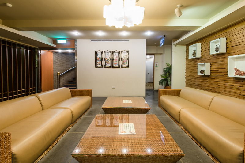 Atami Hotel Тайпей Екстериор снимка