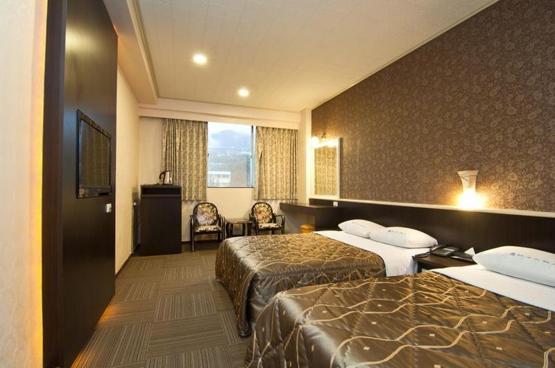 Atami Hotel Тайпей Екстериор снимка