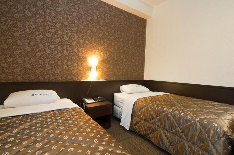Atami Hotel Тайпей Екстериор снимка