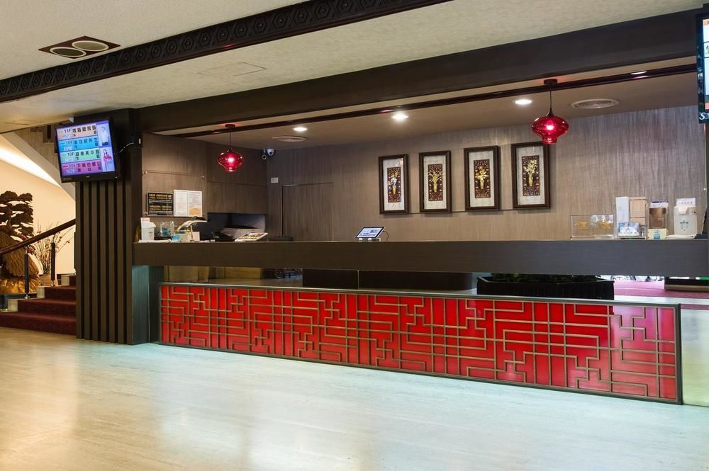 Atami Hotel Тайпей Екстериор снимка