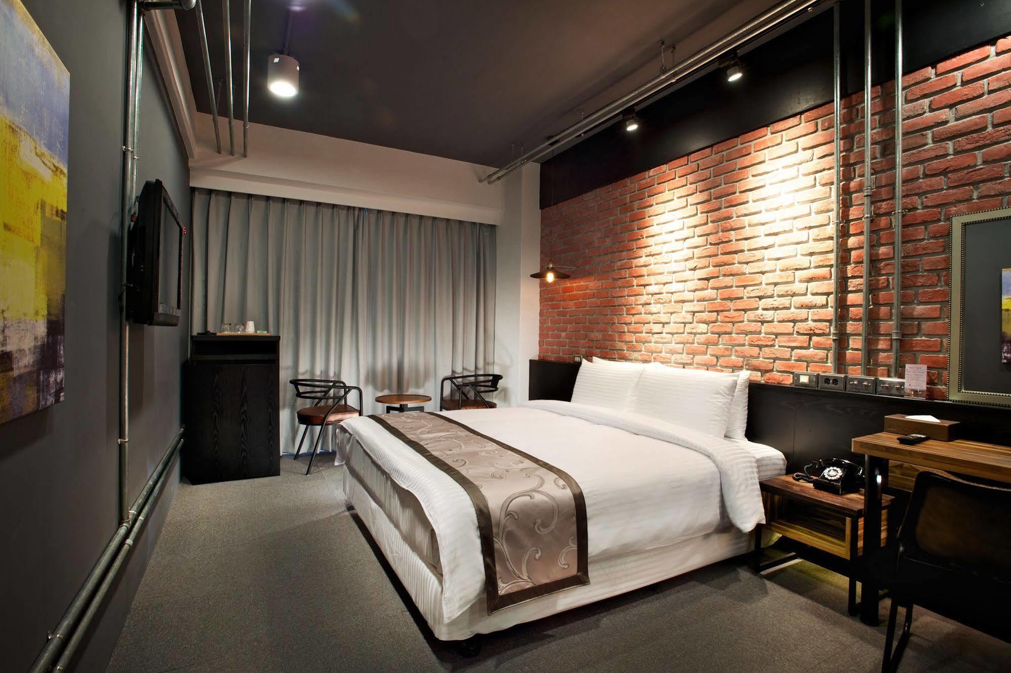 Atami Hotel Тайпей Екстериор снимка
